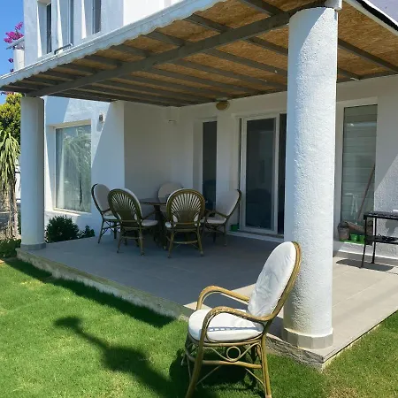 Villa Gümüşlük Koyunbaba Kiralik Dublex Villa, Yazlik Giris